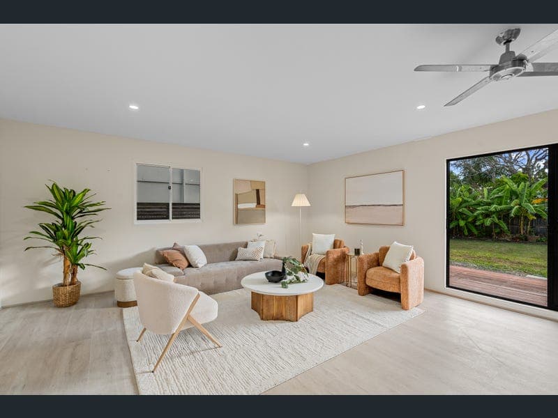 7 Haldane Street, Graceville — photo 1 of 5