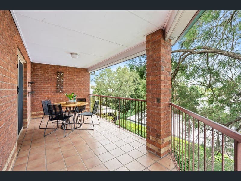 6/48 Victoria Terrace, Annerley — photo 1 of 5