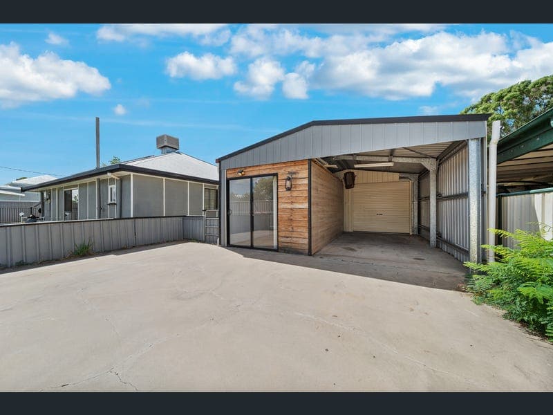 28 Church Lane, Emerald — photo 1 of 5