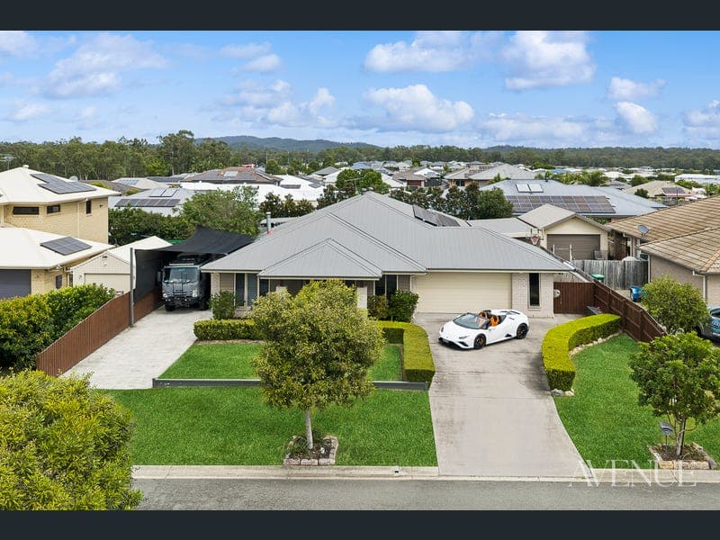 15 Robyn Court, Logan Village — photo 1 of 5