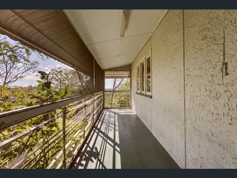 117 The Promenade, Camp Hill — photo 1 of 5