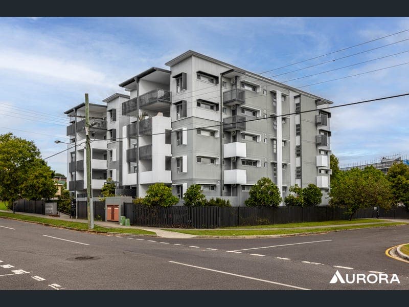 201/300 Turton Street, Coopers Plains — photo 1 of 5