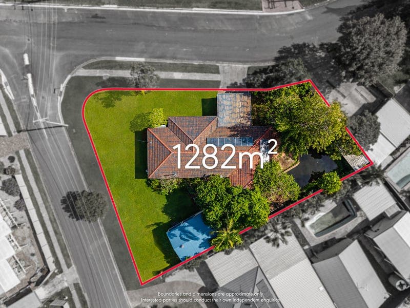 15 Belbora Road, Shailer Park — photo 1 of 5