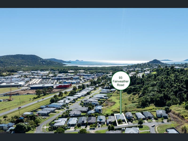 93 Fairweather Road, Cannonvale — photo 1 of 5