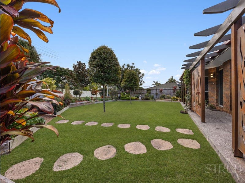 5 Roy Lane, Camira — photo 1 of 5