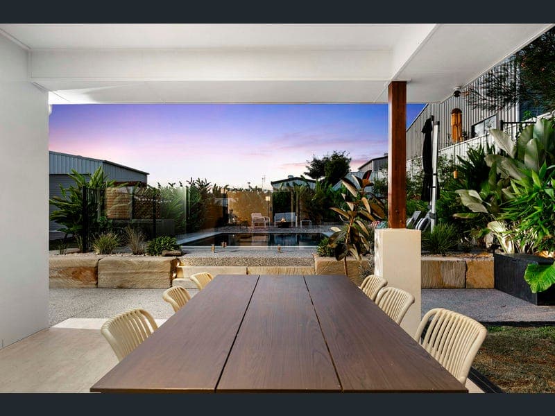 6 Lemongrass Rise, Nikenbah — photo 1 of 5