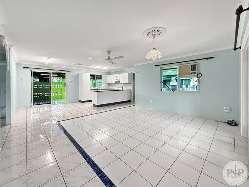 30 North Beck Drive, Condon — photo 1 of 5