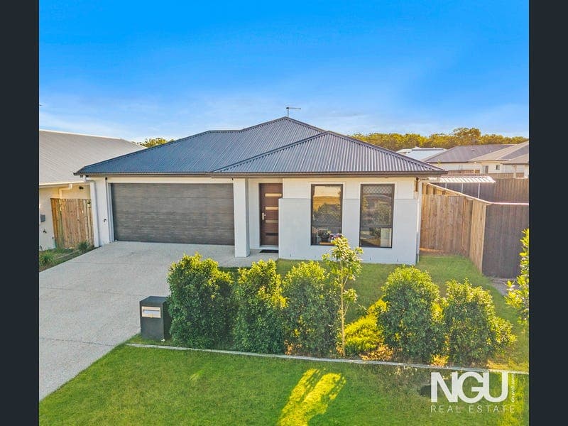 3 Brookvale Street, Chambers Flat — photo 1 of 5
