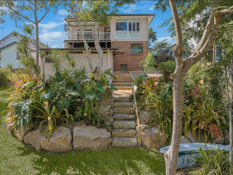 76 Holmes Street, Brighton — photo 1 of 5