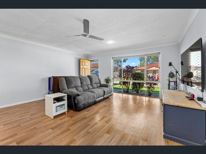 411/2 Nicol Way, Brendale — photo 1 of 5