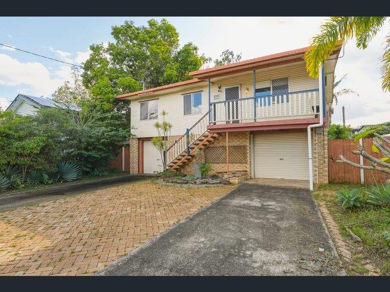82 Stanley Street, Strathpine — photo 1 of 5
