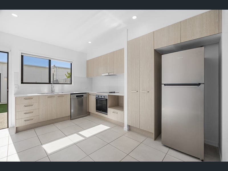 29 Stephen Crescent, Nirimba — photo 1 of 5