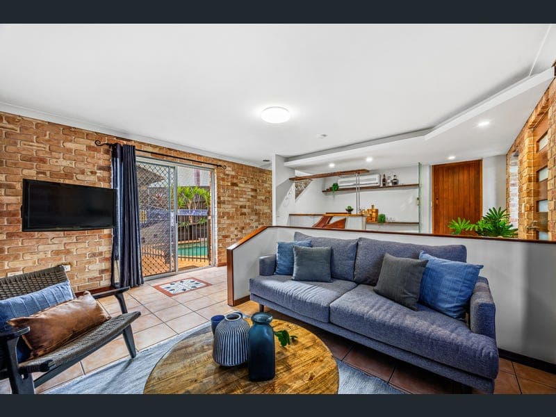 7 Spenlow Street, Chermside West — photo 1 of 5