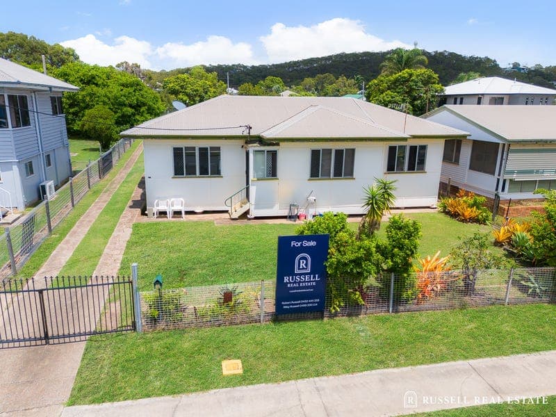101 Toolooa Street, South Gladstone — photo 1 of 5