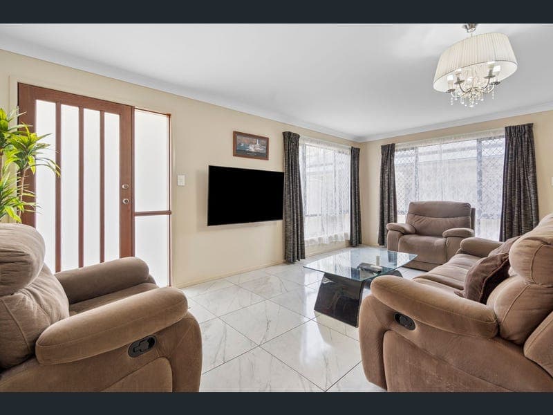 6 Brushtail Lane, Deebing Heights — photo 1 of 5