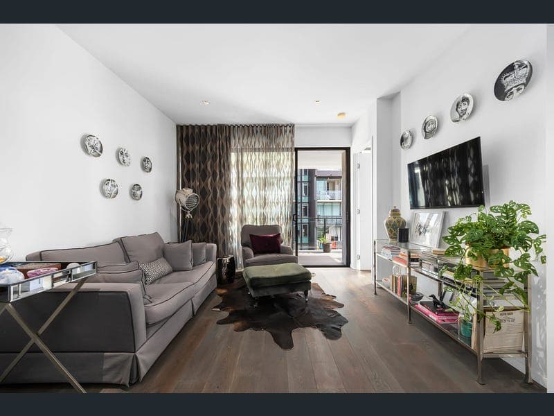 810/38 Helen Street, Teneriffe — photo 1 of 5