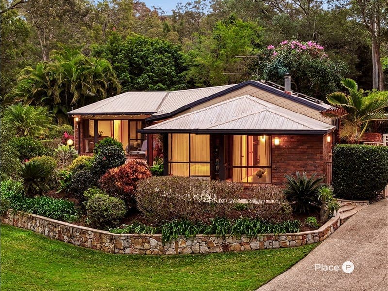 28 Carson Drive, Bunya — photo 1 of 5