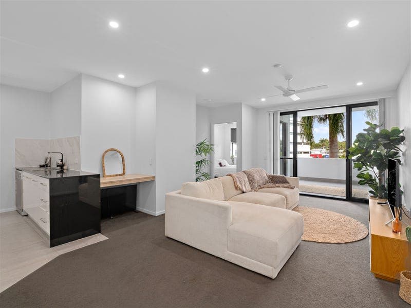 20 Bombery Street, Cannon Hill — photo 1 of 5