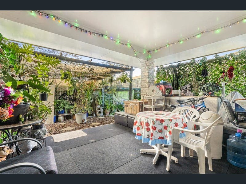 31 Balaroo Drive, Glenvale — photo 1 of 5