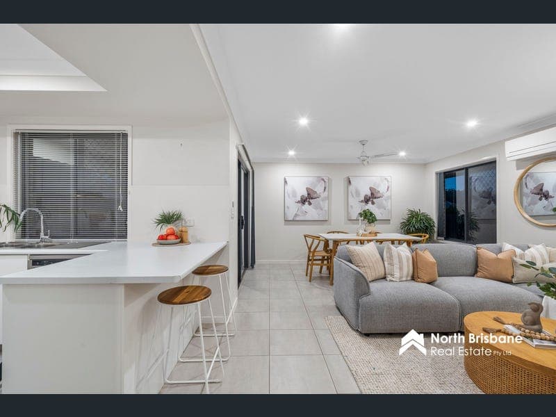 7 Japoon Street, North Lakes — photo 1 of 5