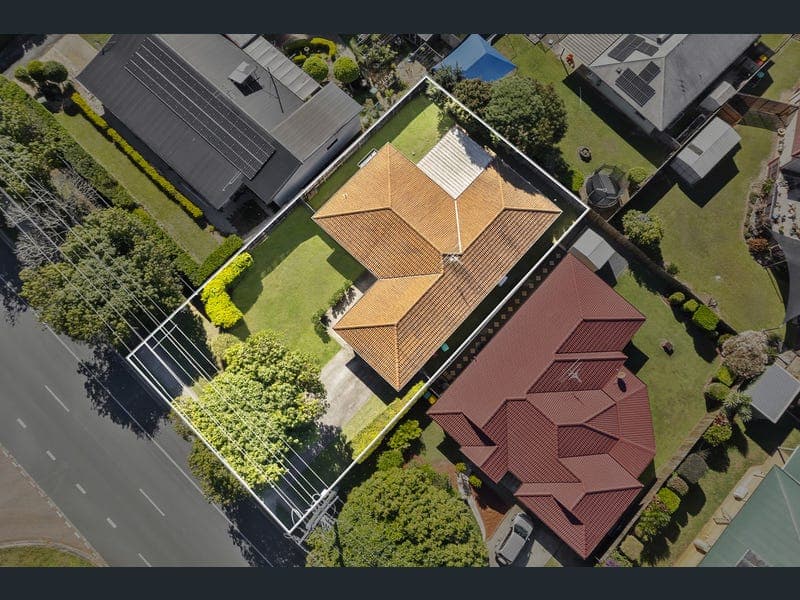 34 Bishop Lane, Bellmere — photo 1 of 5