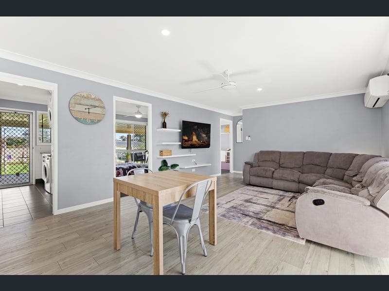 18 Peace Street, Rosenthal Heights — photo 1 of 5