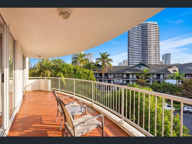 331/132-138 Ferny Avenue, Surfers Paradise — photo 1 of 5