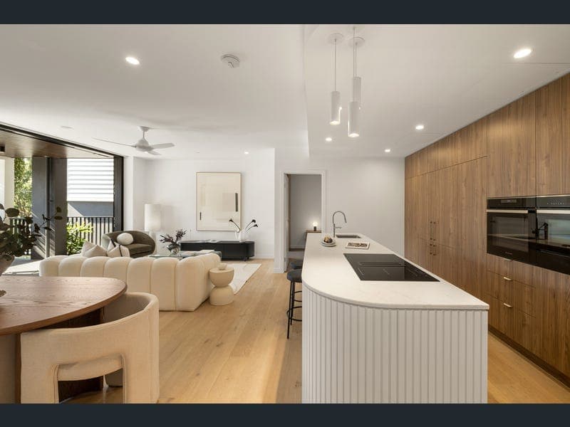 105/191 Stratton Terrace, Manly — photo 1 of 5