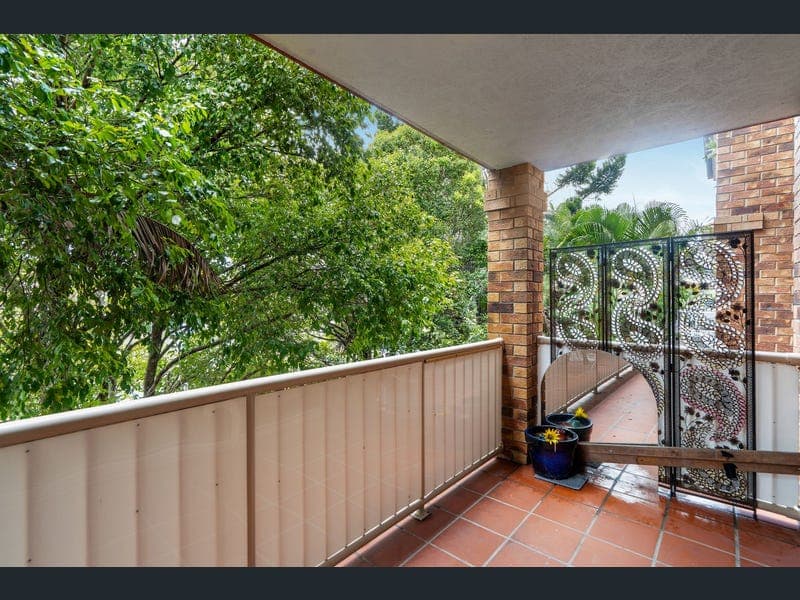 5/28 Sykes Court, Southport — photo 1 of 5