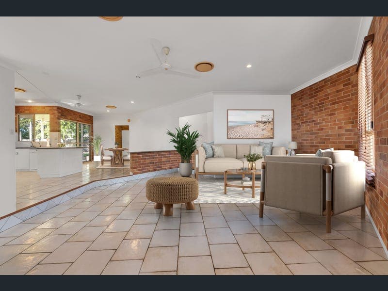 12 Inverness Court, Beaconsfield — photo 1 of 5