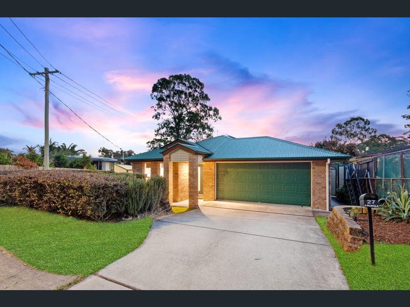 27 Arunga Street, Petrie — photo 1 of 5
