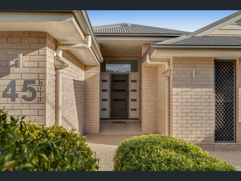 45 Hill Street, Pittsworth — photo 1 of 5