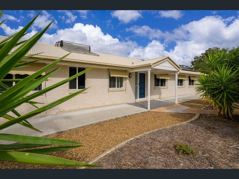 7 Roebuck Street, Cooloola Cove — photo 1 of 5