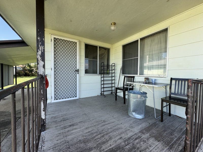 11 Mcdowell Street, Moura — photo 1 of 5