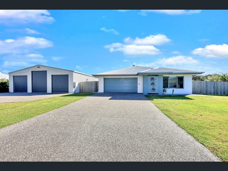 16 Periwinkle Crescent, Toogoom — photo 1 of 5