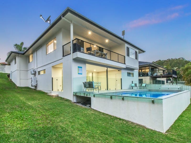 9 Gordonia Drive, Reedy Creek — photo 1 of 5