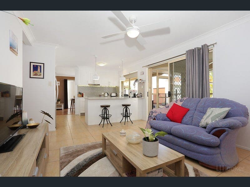 144 Lae Drive, Coombabah — photo 1 of 5