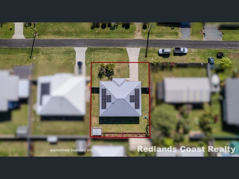 10 Grevillea Street, Russell Island — photo 1 of 5