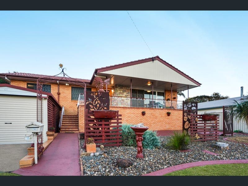20 Blaxland Street, Eastern Heights — photo 1 of 5