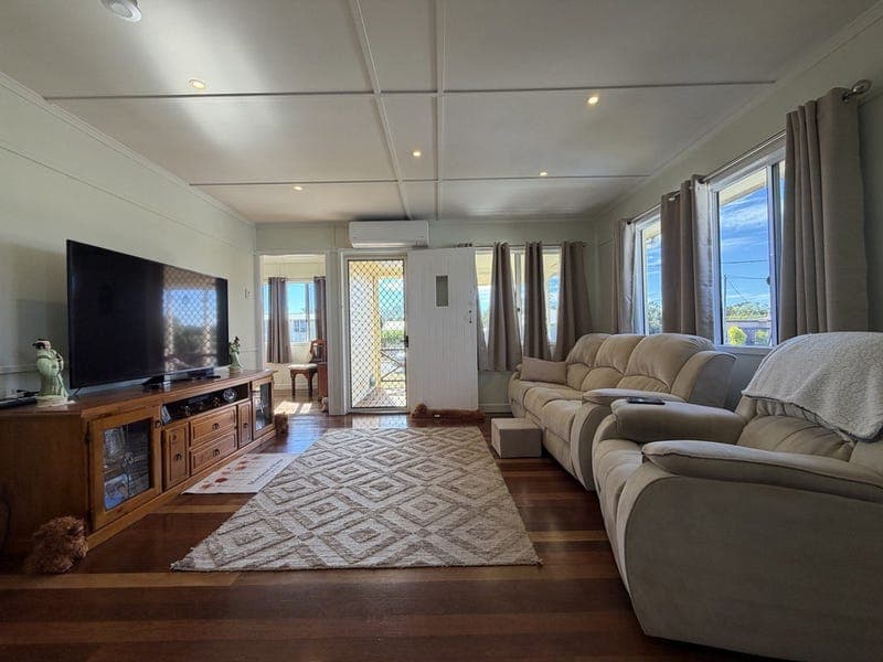 25 Mitchell Street, Monto — photo 1 of 5