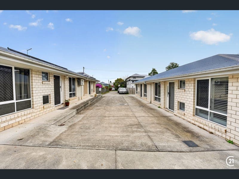4/25A Alexandra Street, Booval — photo 1 of 5