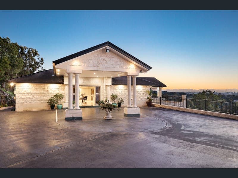 21A Grandview Terrace, Tallai — photo 1 of 5