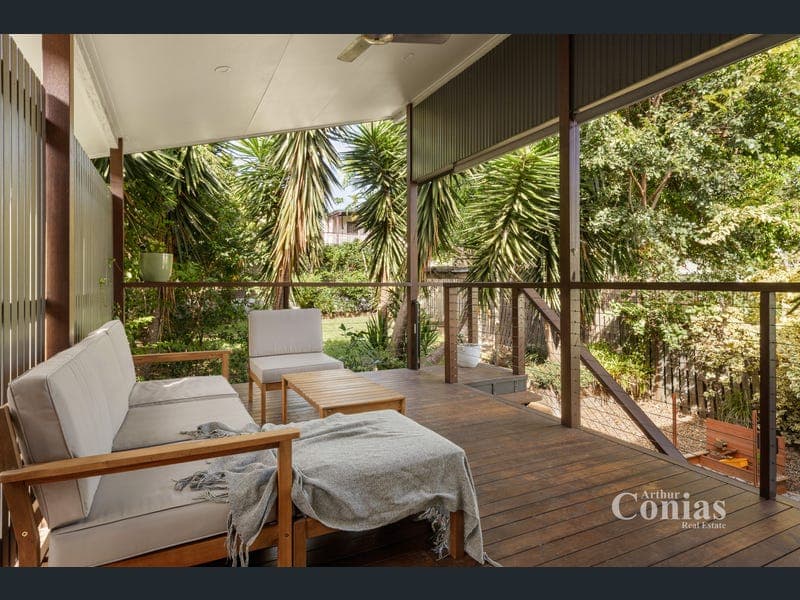 29 Boothby Street, Kedron — photo 1 of 5
