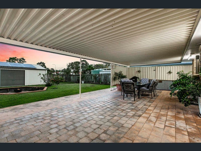 19 Honeysuckle Avenue, Kawungan — photo 1 of 5