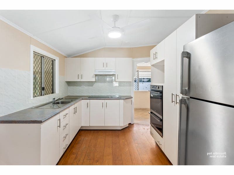 53 Oakley Street, Wandal — photo 1 of 5