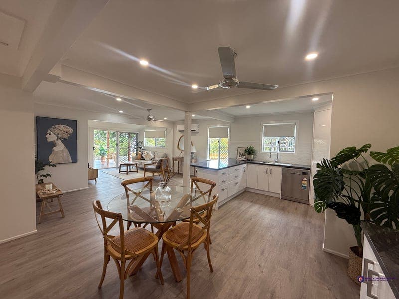425 Rockonia Road, Koongal — photo 1 of 5