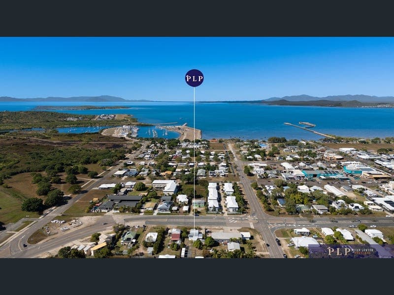 8 Powell Street, Bowen — photo 1 of 5