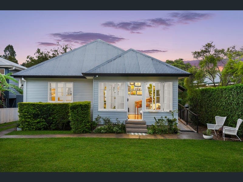 32 California Road, Oxley — photo 1 of 5
