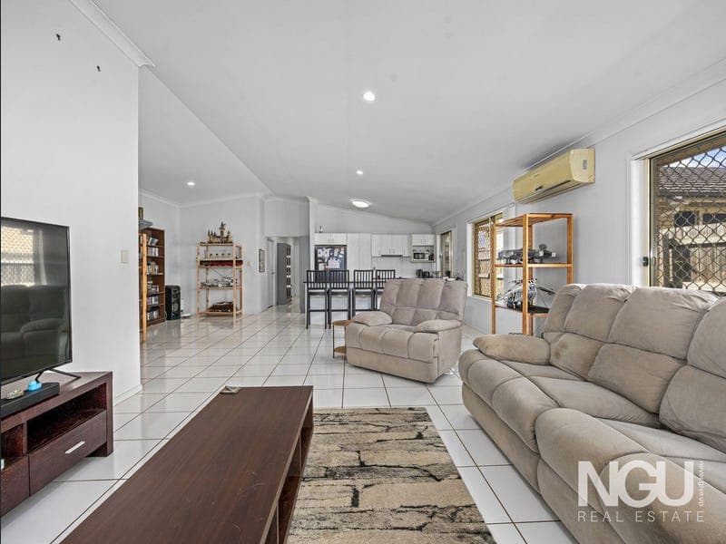 5 Windermere Street, Raceview — photo 1 of 5