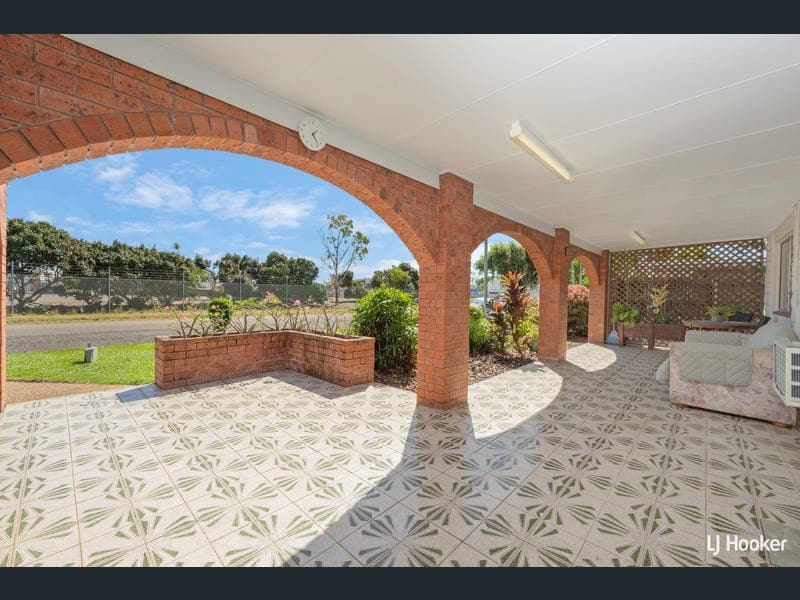 39 Crowder Street, Garbutt — photo 1 of 5
